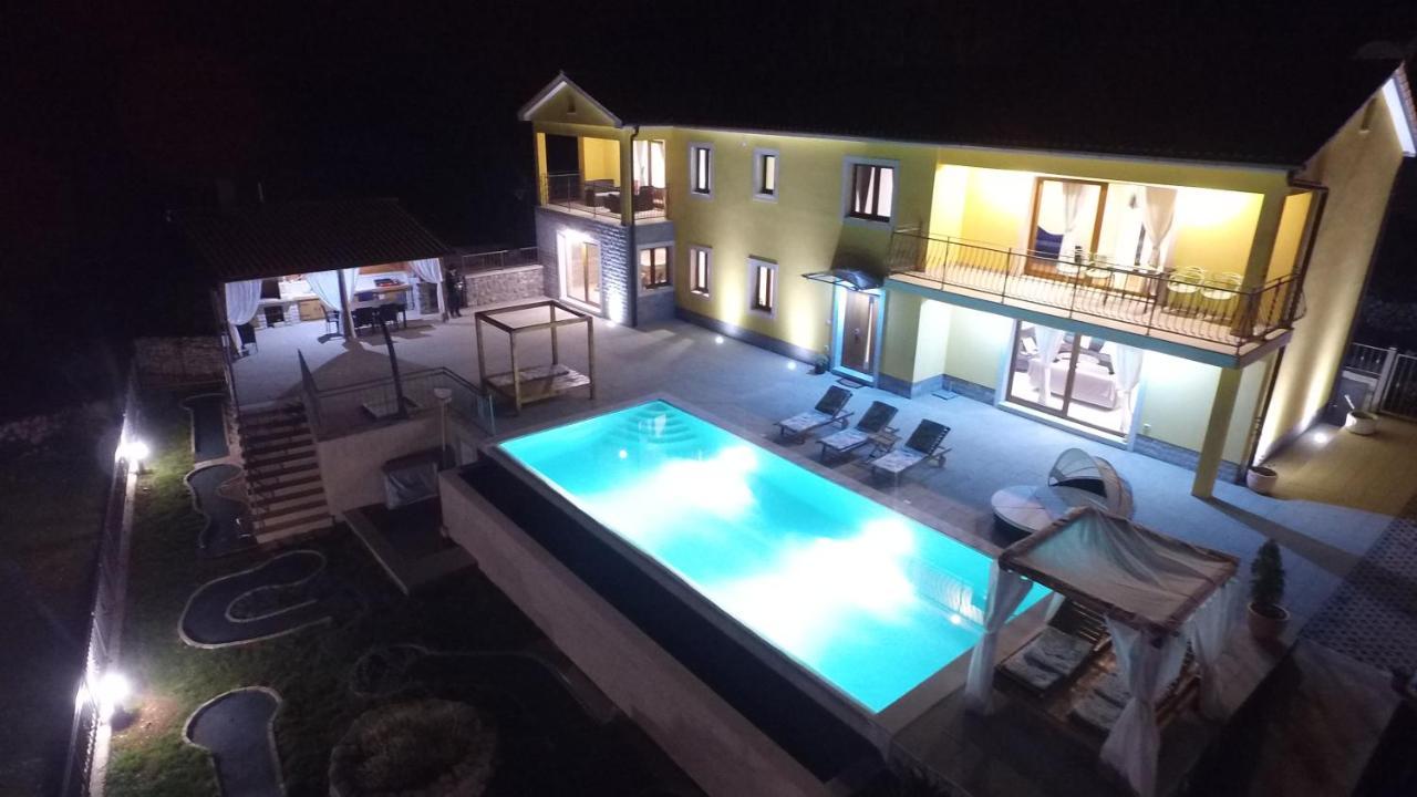 Villa Bambi Mošćenička Draga Eksteriør billede