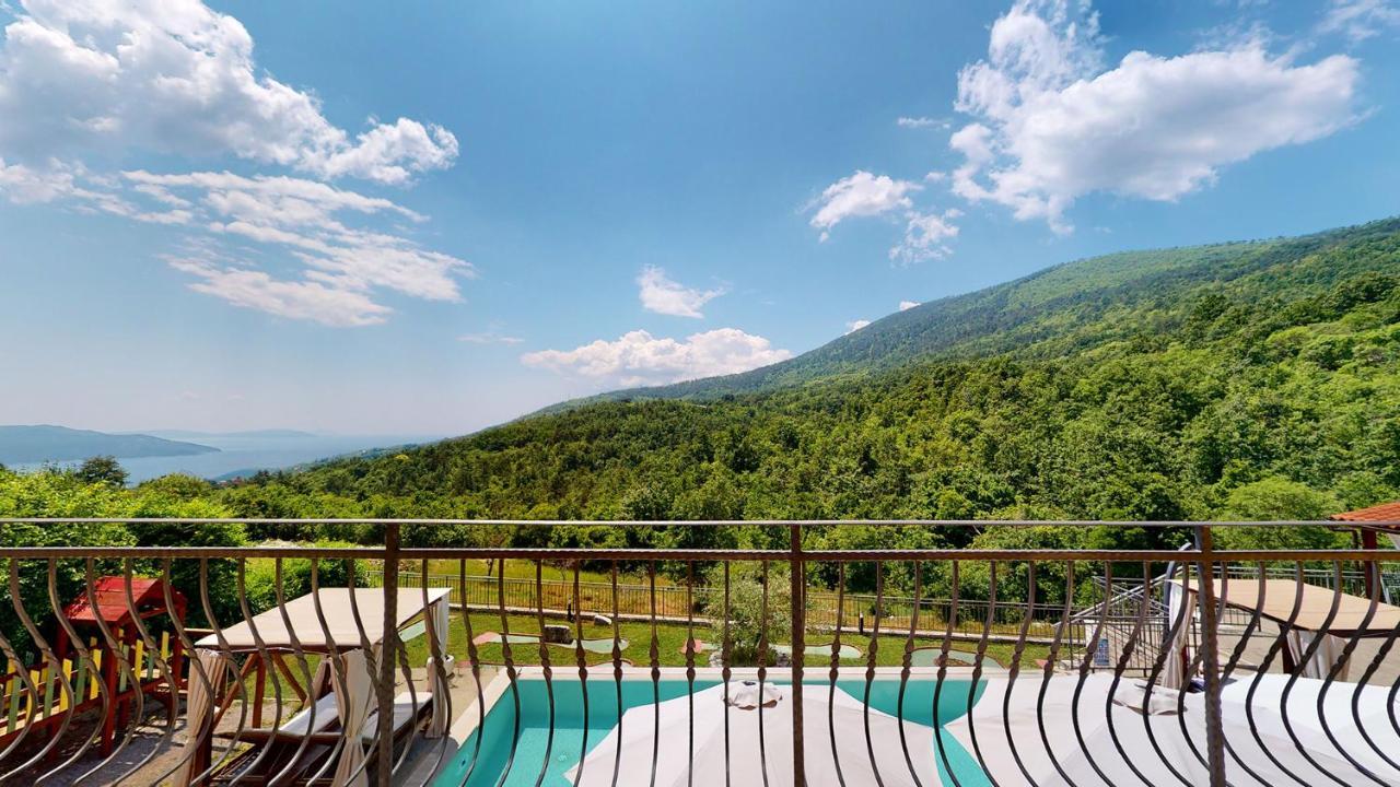 Villa Bambi Mošćenička Draga Eksteriør billede